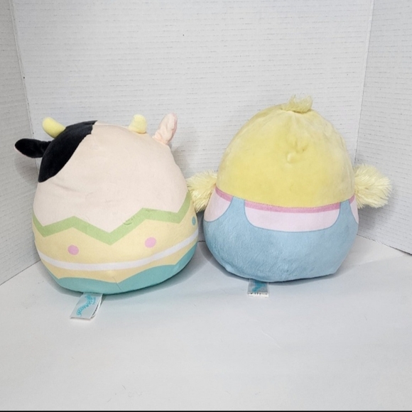Squishmallow Set of Easter Exclusives Conner in Egg and Aimee in Overalls - Picture 2 of 4